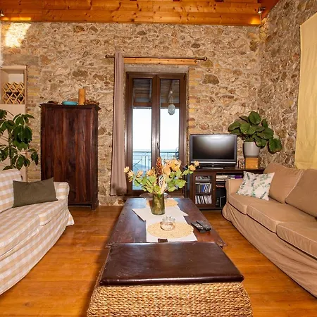 Seaview Stone In Apartment